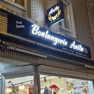 Enseigne lumineuse Boulangerie Anita