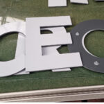 Lettres découpées personnalisées – PVC 1 cm d'épaisseur – Image 4