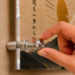 Tableau-Japonais-Plexiglas-–-Mont-Fuji-Sakura-fixation